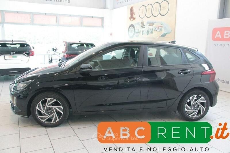 Usata Hyundai i20 83 CV (61 kW) 2023 Nero Utilitaria
