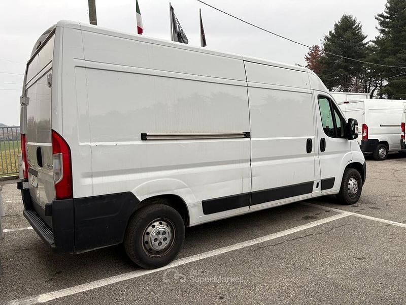 Usata Citroën Jumper 140 CV (102 kW) 2021 Bianco Monovolume