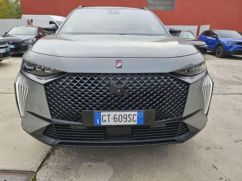 Grigio Usata 2024 DS Automobiles DS7 Crossback Performance Line Plus SUV | 32.500 € (Cara) - Immagine 1/4