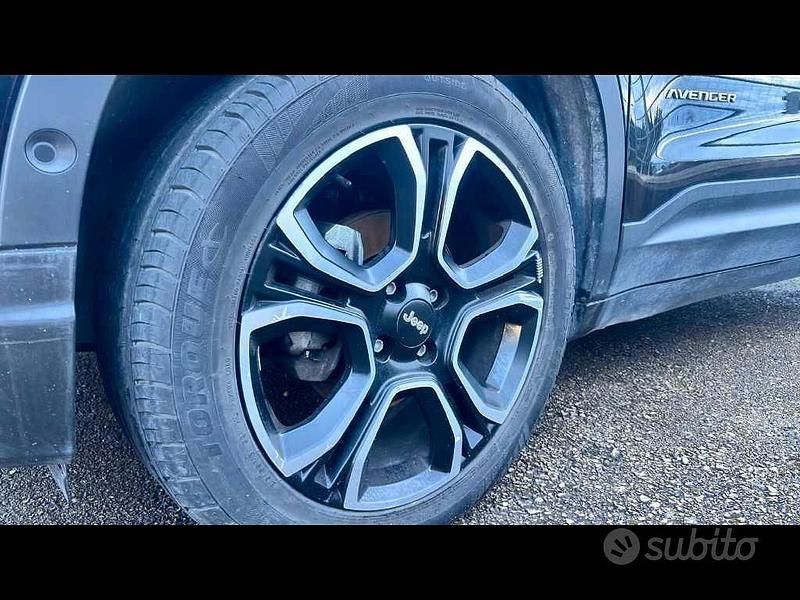 Usata Jeep Avenger Summit 100 CV (73 kW) 2023 Vari colori SUV
