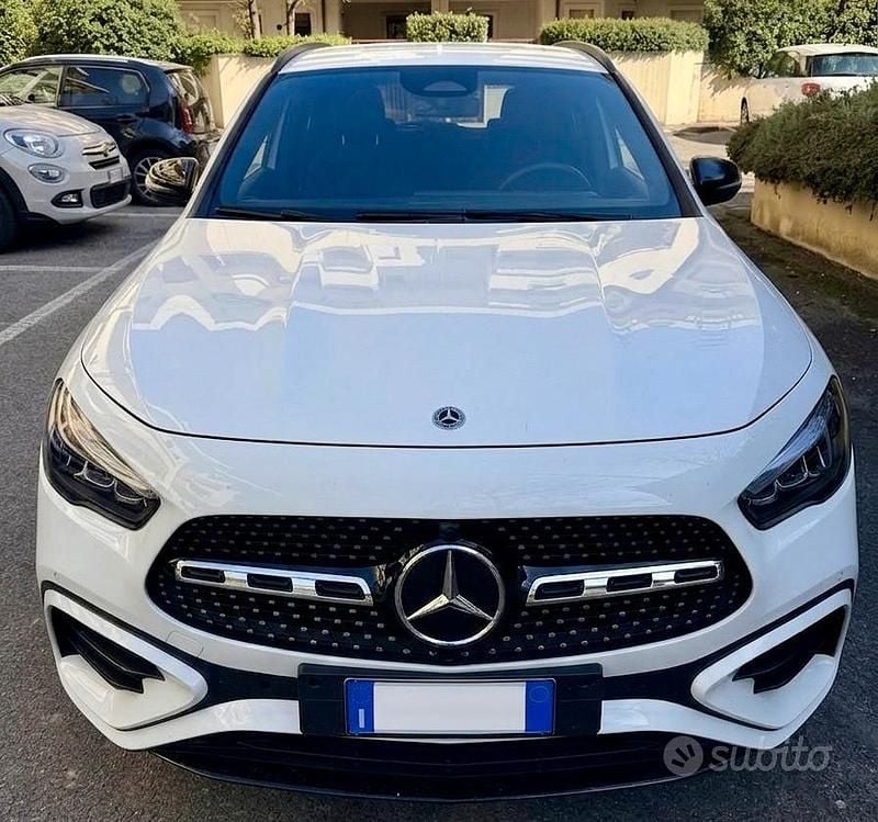 Usata Mercedes GLA200 AMG Line Premium 150 CV (110 kW) 2025 Bianco SUV