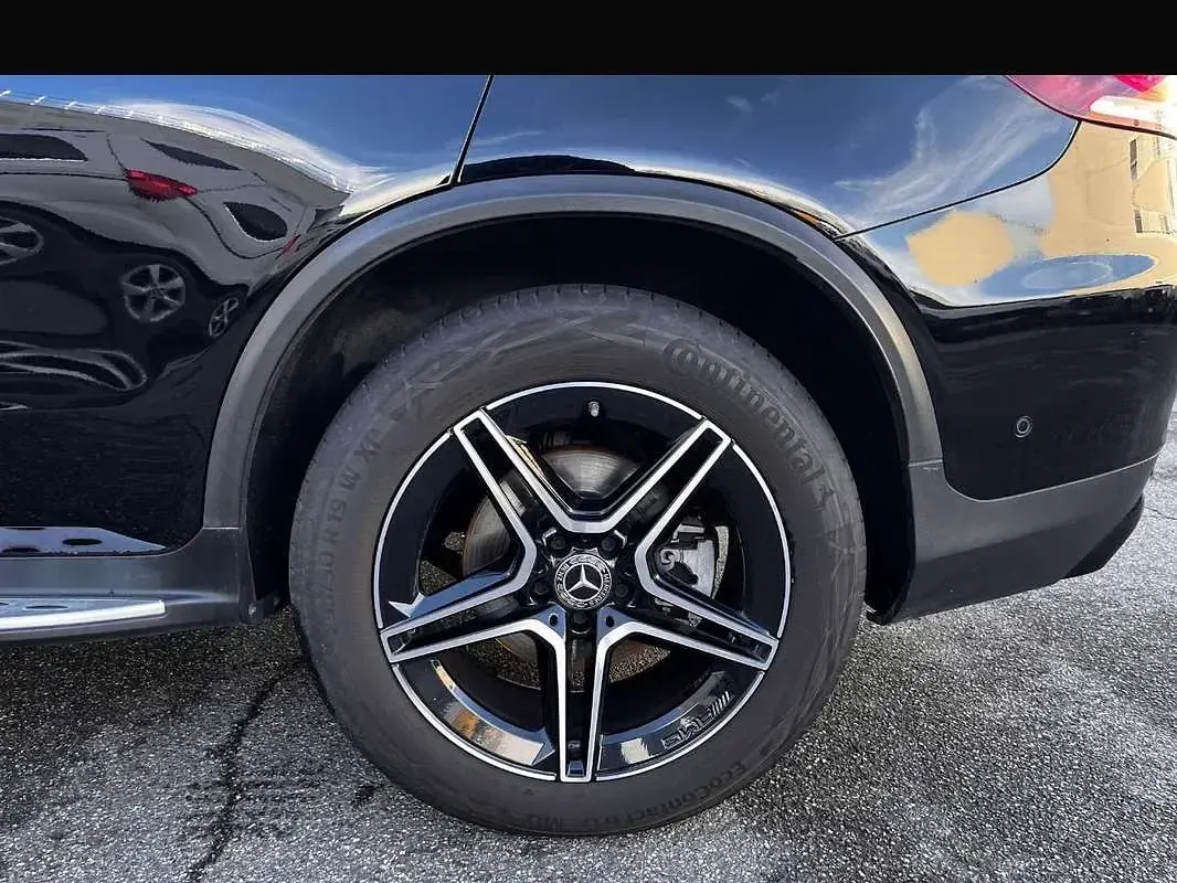 Usata Mercedes GLC300 Premium 211 CV (155 kW) 2022 Nero SUV