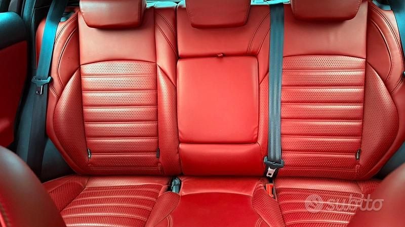 Usata Alfa Romeo Giulietta Quadrifoglio 241 CV (177 kW) 2016 Grigio Berlina