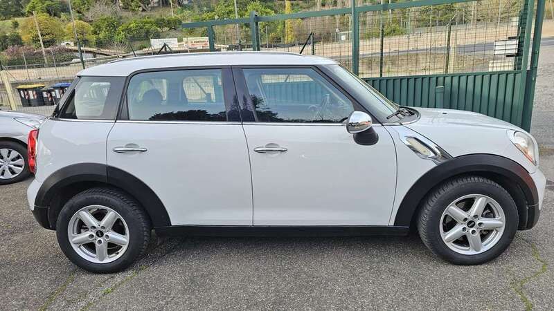Usata Mini Cooper D Countryman 111 CV (81 kW) 2014 Bianco SUV