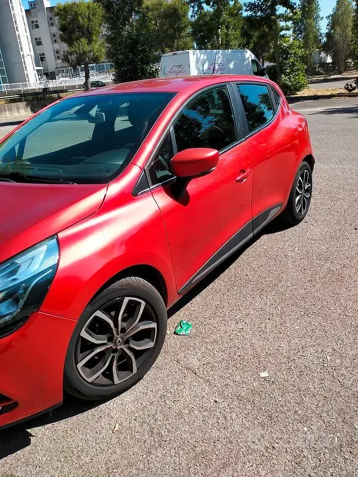 Usata Renault Clio IV 90 CV (66 kW) 2018 Rosso Berlina