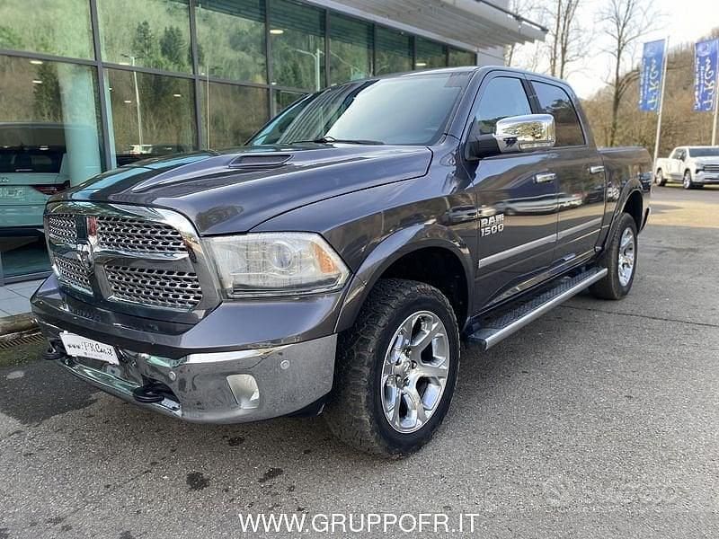Usata Dodge Ram 243 CV (178 kW) 2016 Grigio scuro Pick-up