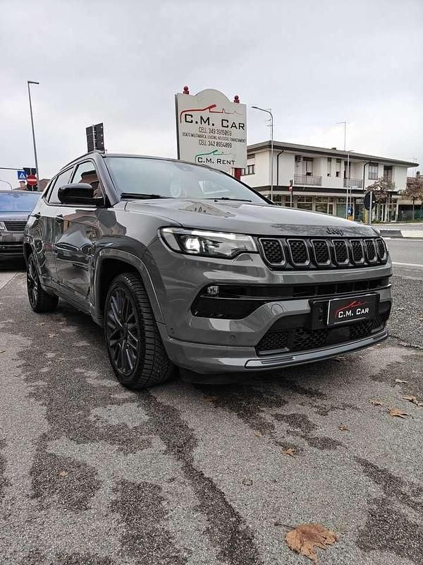 Grigio Usata 2021 Jeep Compass SUV | 22.500 € (Cara) - Immagine 1/4