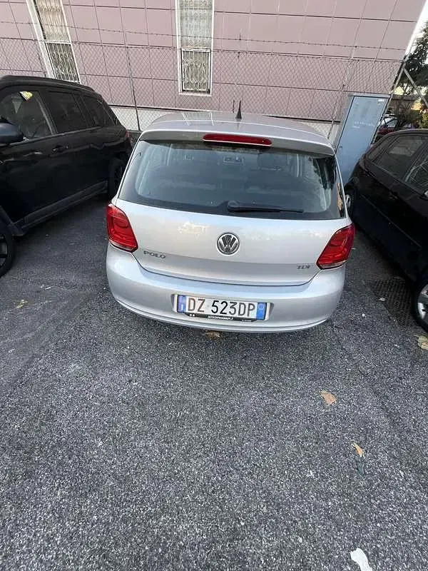 Usata VW Polo Comfortline 75 CV (55 kW) 2010 Utilitaria
