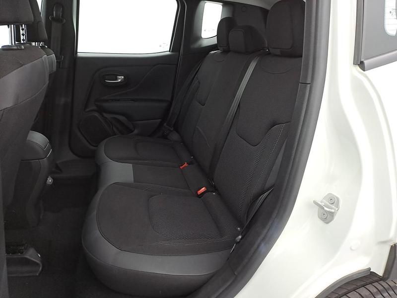 Usata Jeep Renegade Altitude 130 CV (95 kW) 2024 Bianco SUV