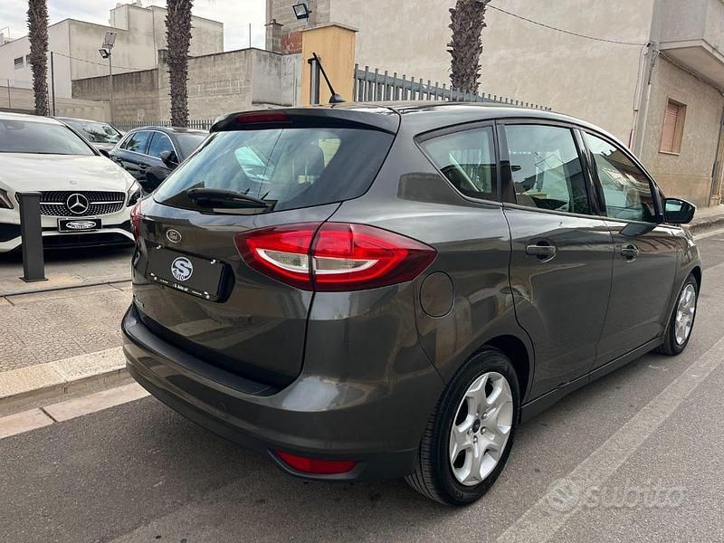 Usata Ford C-MAX Business Edition 95 CV (69 kW) 2017 Grigio Monovolume