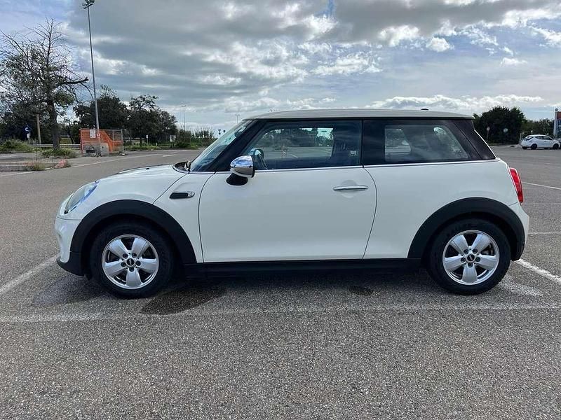 Usata Mini ONE 95 CV (69 kW) 2015 Utilitaria