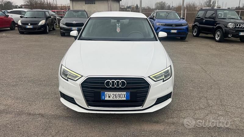 Usata Audi A3 115 CV (84 kW) 2019 Bianco Berlina