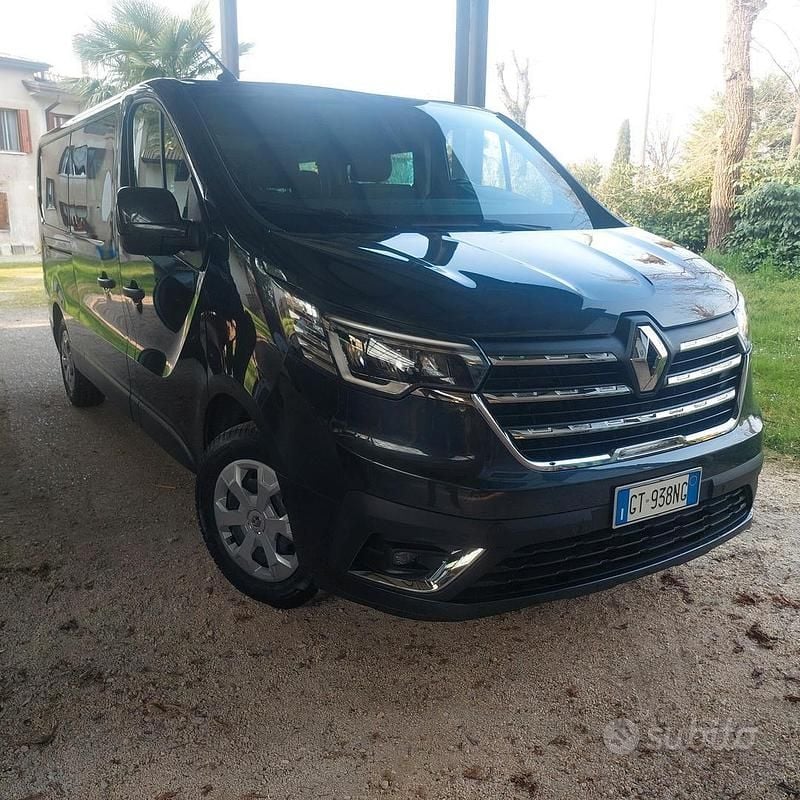 Usata Renault Trafic 150 CV (110 kW) 2021 Nero Monovolume
