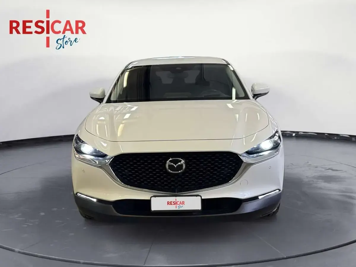 Usata Mazda CX-30 186 CV (136 kW) 2023 White pearl SUV