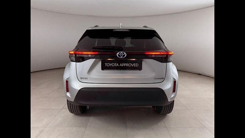 Usata Toyota Yaris Cross Trend 116 CV (85 kW) 2023 Argento SUV