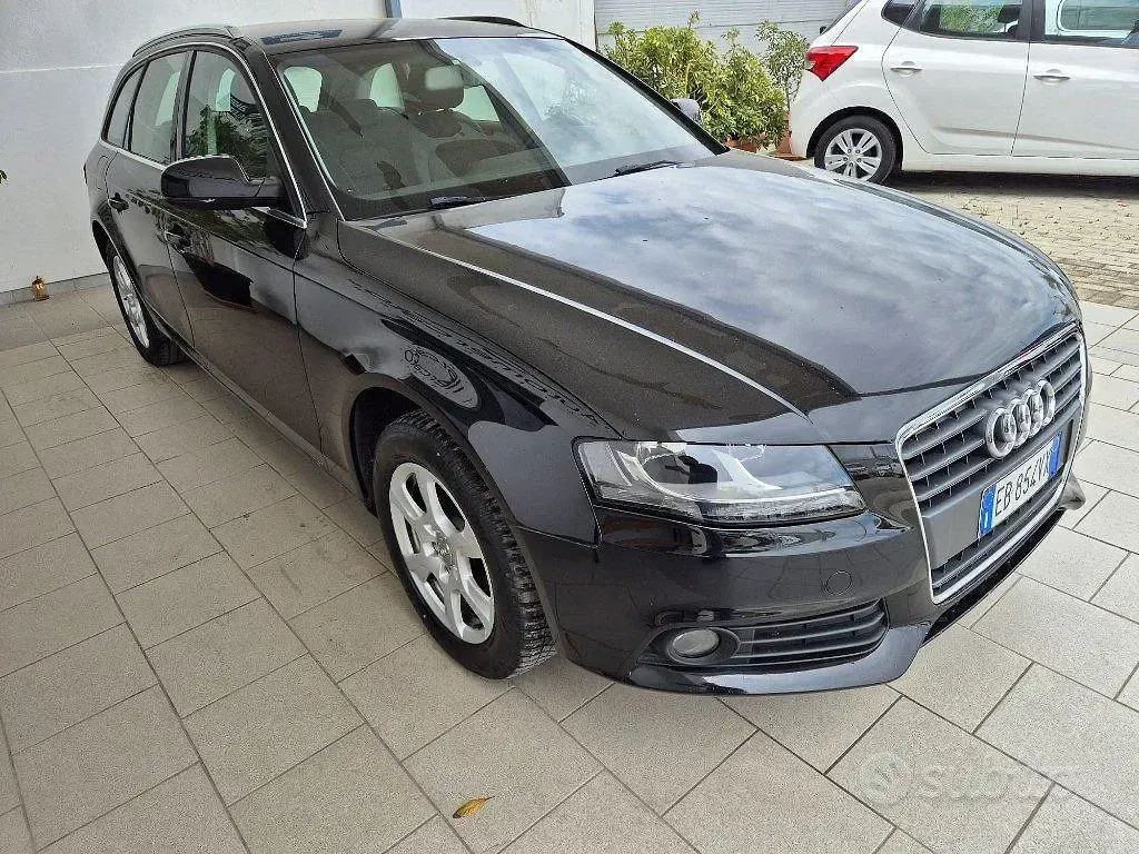 Usata Audi A4 Ambiente 120 CV (88 kW) 2010 Nero Station wagon