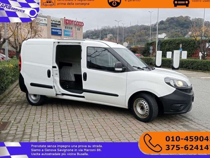 Usata Fiat Doblò 105 CV (77 kW) 2021 Bianco Monovolume