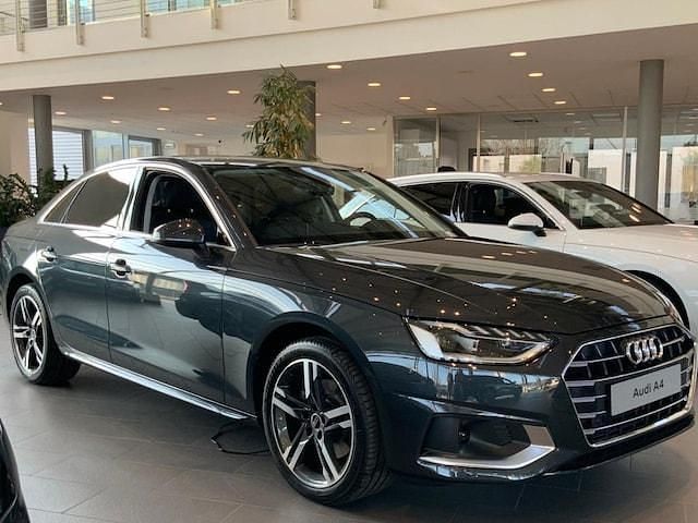 Usata Audi A4 Advanced 163 CV (119 kW) 2024 Grigio Berlina