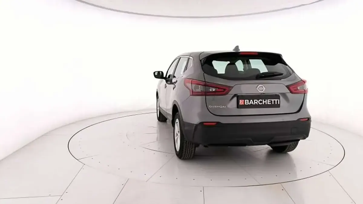 Usata Nissan Qashqai 116 CV (85 kW) 2020 Grigio SUV