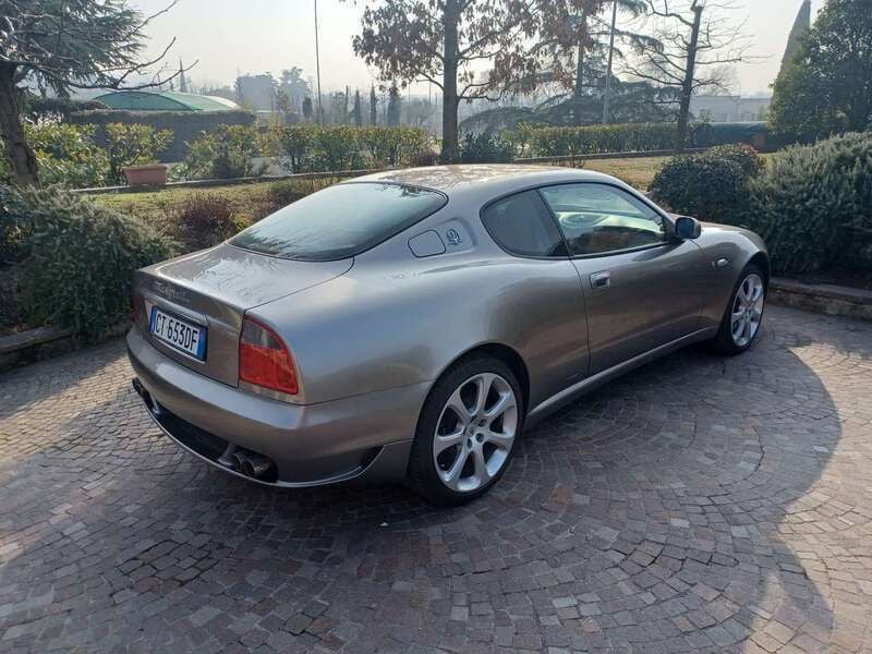 Usata Maserati Coupé 390 CV (286 kW) 2005 Grigio Coupé