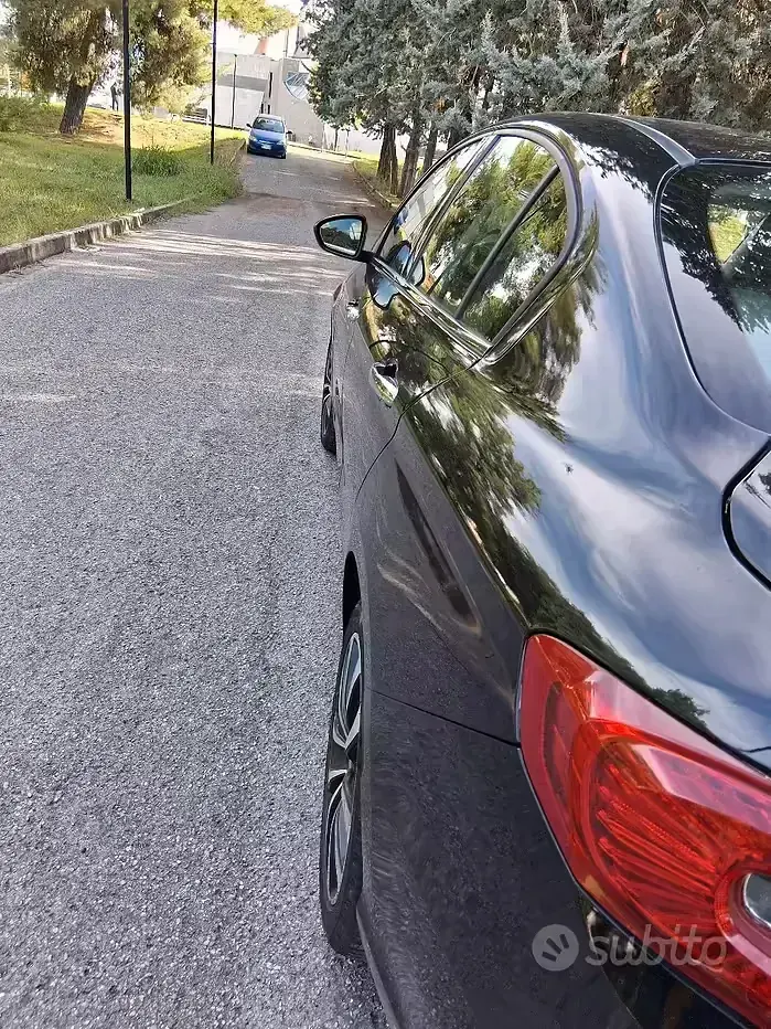 Usata Fiat Tipo 120 CV (88 kW) 2017 Blu Berlina