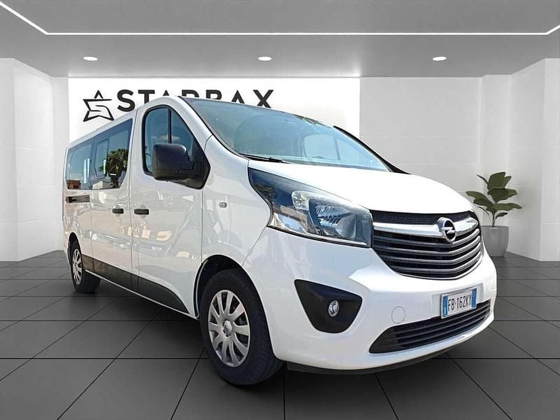 Bianco Usata 2015 Opel Vivaro Monovolume | 18.900 € (Buon prezzo) - Immagine 1/4