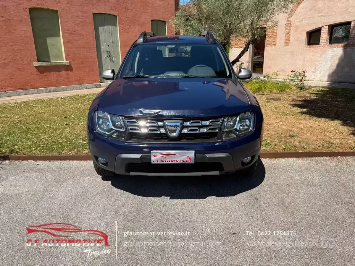 Usata Dacia Duster 105 CV (77 kW) 2015 Bluazzurro SUV