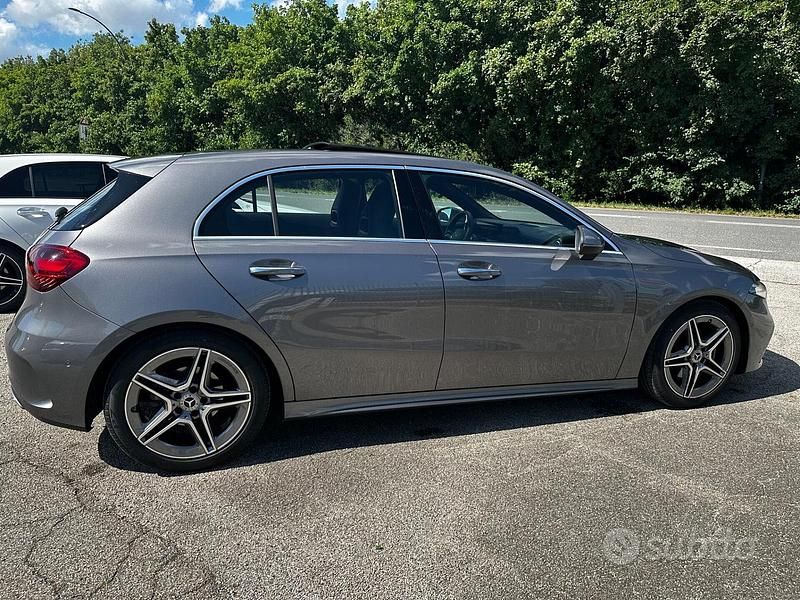 Usata Mercedes A180 Advanced Plus 116 CV (85 kW) 2024 Grigio Berlina