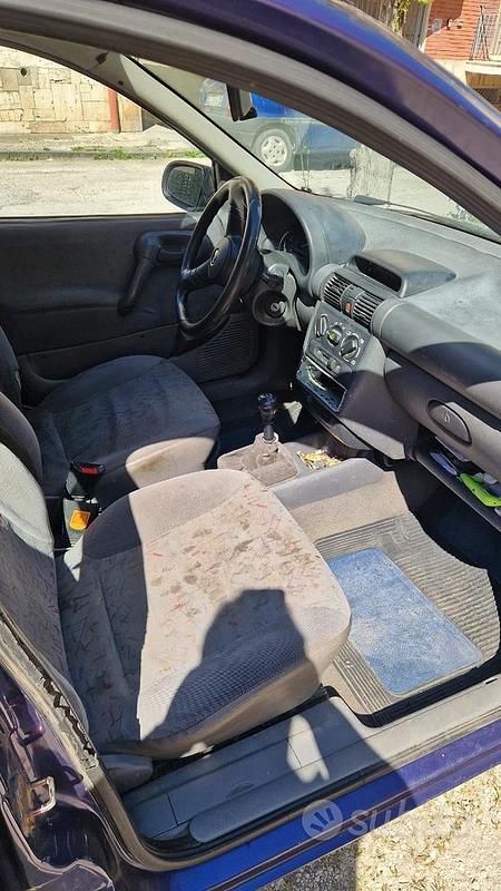Usata Opel Corsa 1997 Blu Utilitaria