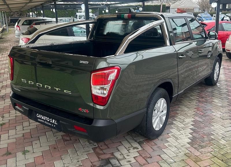 Usata Ssangyong (KGM) Rexton 199 CV (146 kW) 2022 Verde SUV