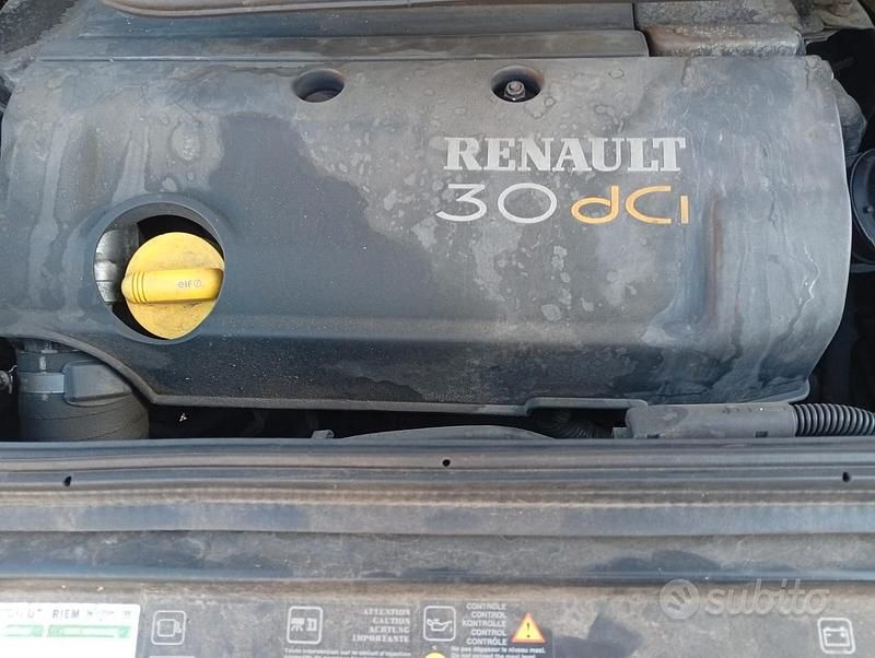 Usata Renault Espace 190 CV (139 kW) 2010 Nero Monovolume