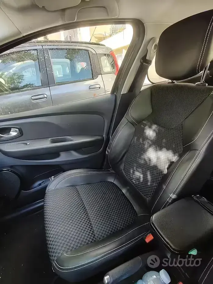 Usata Renault Clio IV 2019 Nero Utilitaria