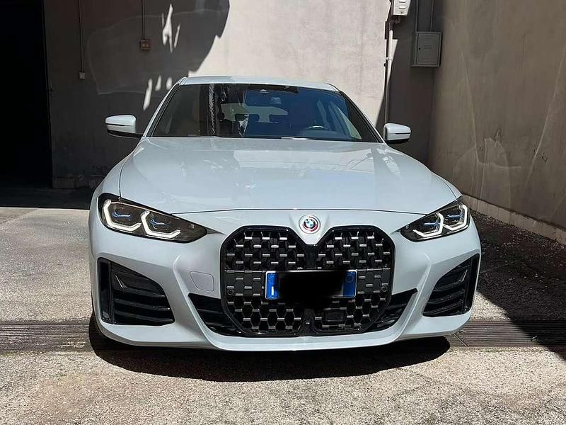 Usata BMW 420 M Sport 190 CV (139 kW) 2022 Blu/azzurro Coupé