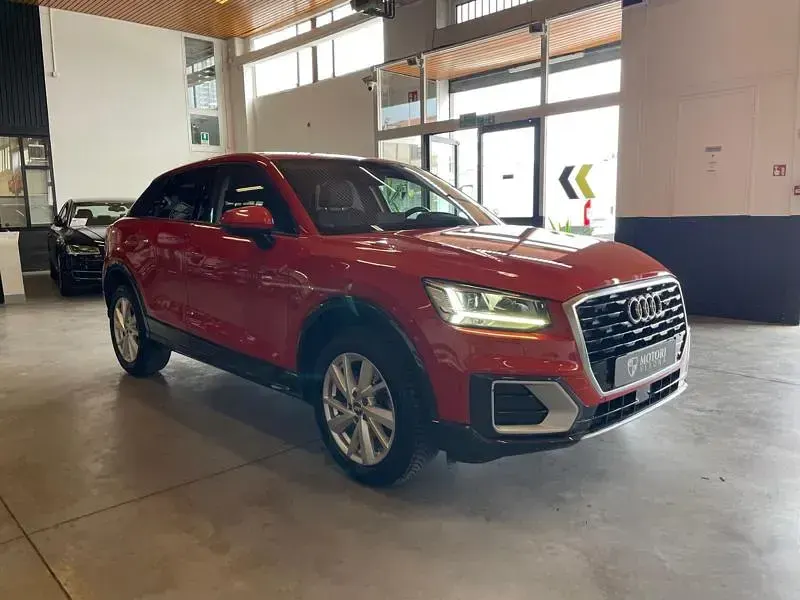 Brugt Audi Q2 Sport 116 HK (85 kW) 2017 Orange SUV
