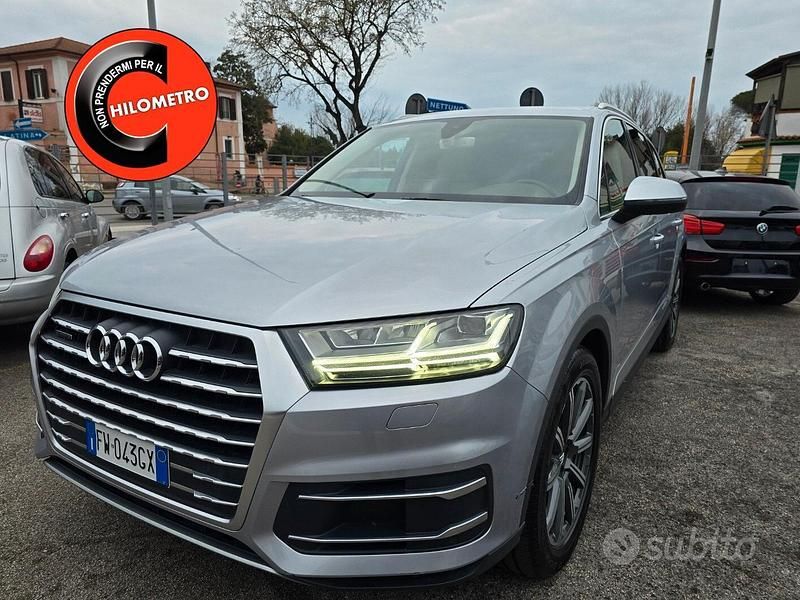 Usata Audi Q7 Business 272 CV (200 kW) 2015 Argento SUV
