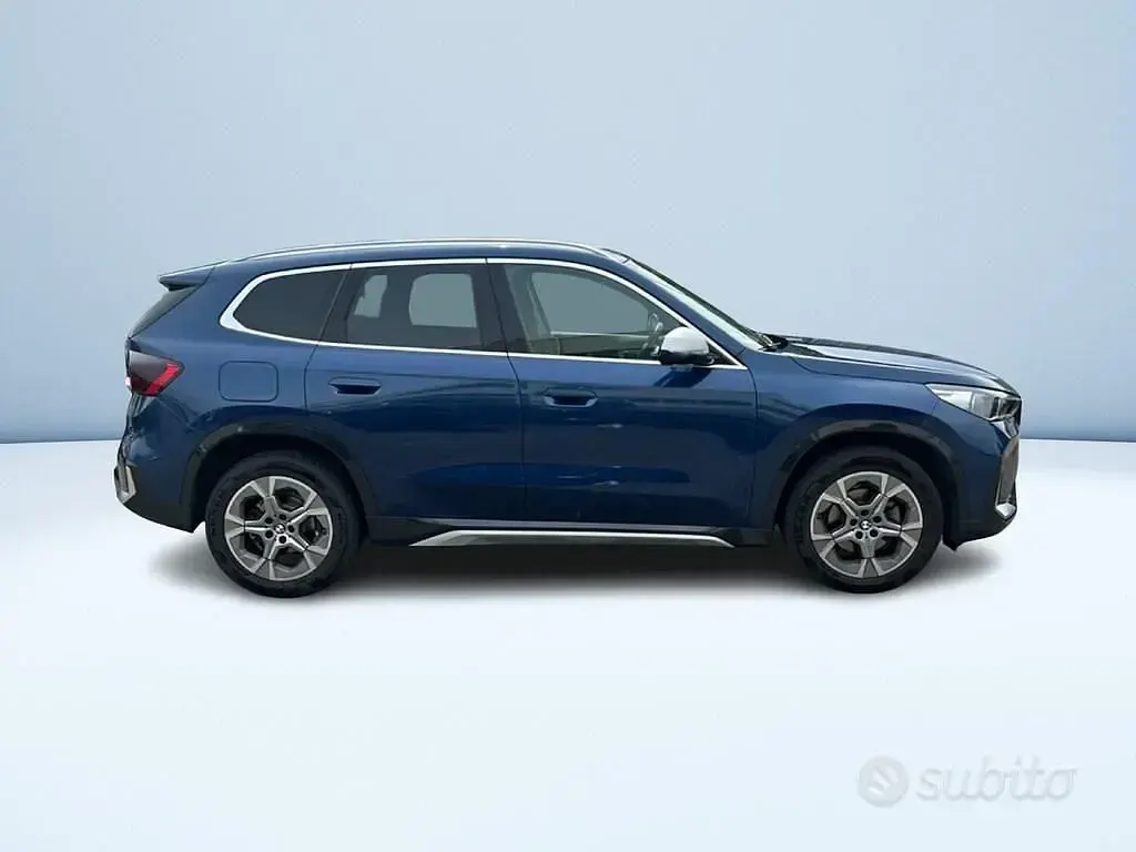 Usata BMW X1 xLine 150 CV (110 kW) 2022 Blu metallizzato SUV