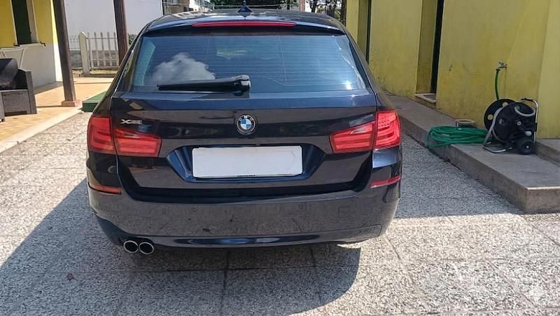 Usata BMW 525 Comfort Edition 218 CV (160 kW) 2012 Station wagon