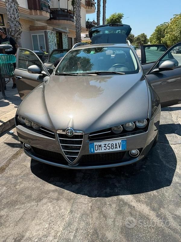 Usata Alfa Romeo 159 200 CV (147 kW) 2008 Grigio Station wagon