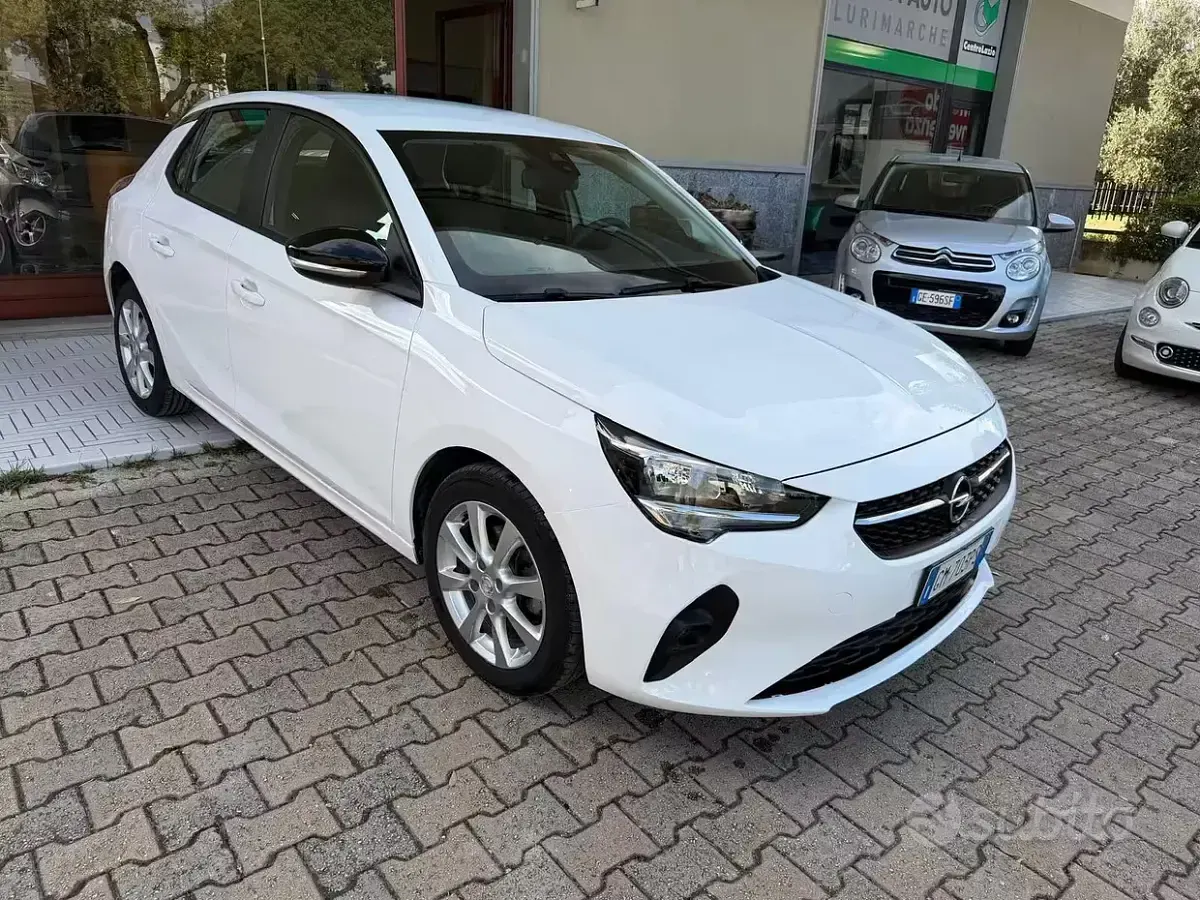 Usata Opel Corsa Edition 102 CV (75 kW) 2023 Bianco Utilitaria