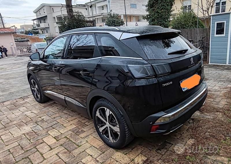 Usata Peugeot 3008 GT 131 CV (96 kW) 2021 Nero SUV