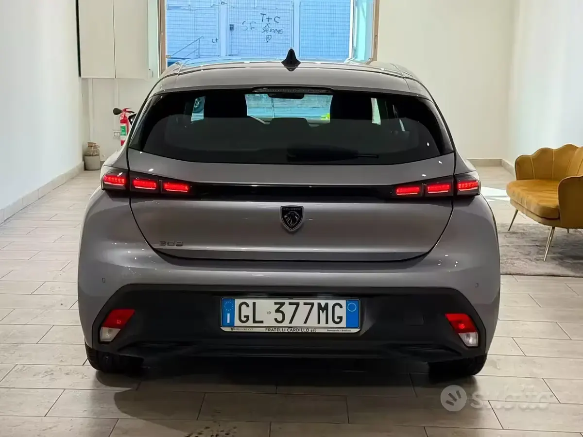 Usata Peugeot 308 Allure 131 CV (96 kW) 2023 Grigio Berlina