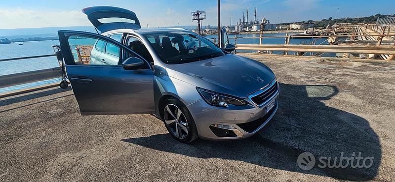 Usata Peugeot 308 SW 120 CV (88 kW) 2016 Grigio Station wagon