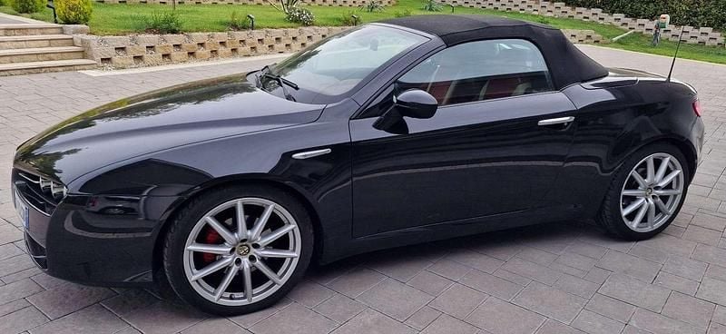 Usata 2007 Alfa Romeo Spider Cabrio | 15.000 € (Ottimo prezzo) - Immagine 1/4