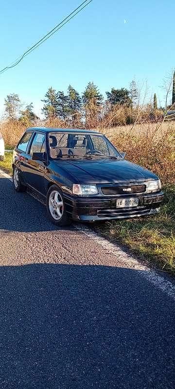 Occasion Opel Corsa 101 ch (74 kW) 1991 Noir Berline