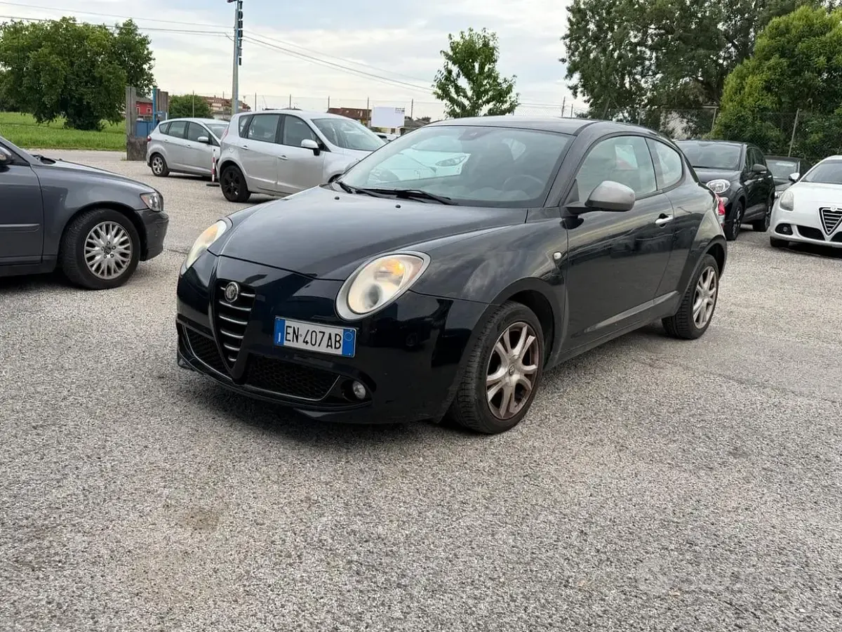 Usata Alfa Romeo MiTo Progression 70 CV (51 kW) 2012 Nero Utilitaria