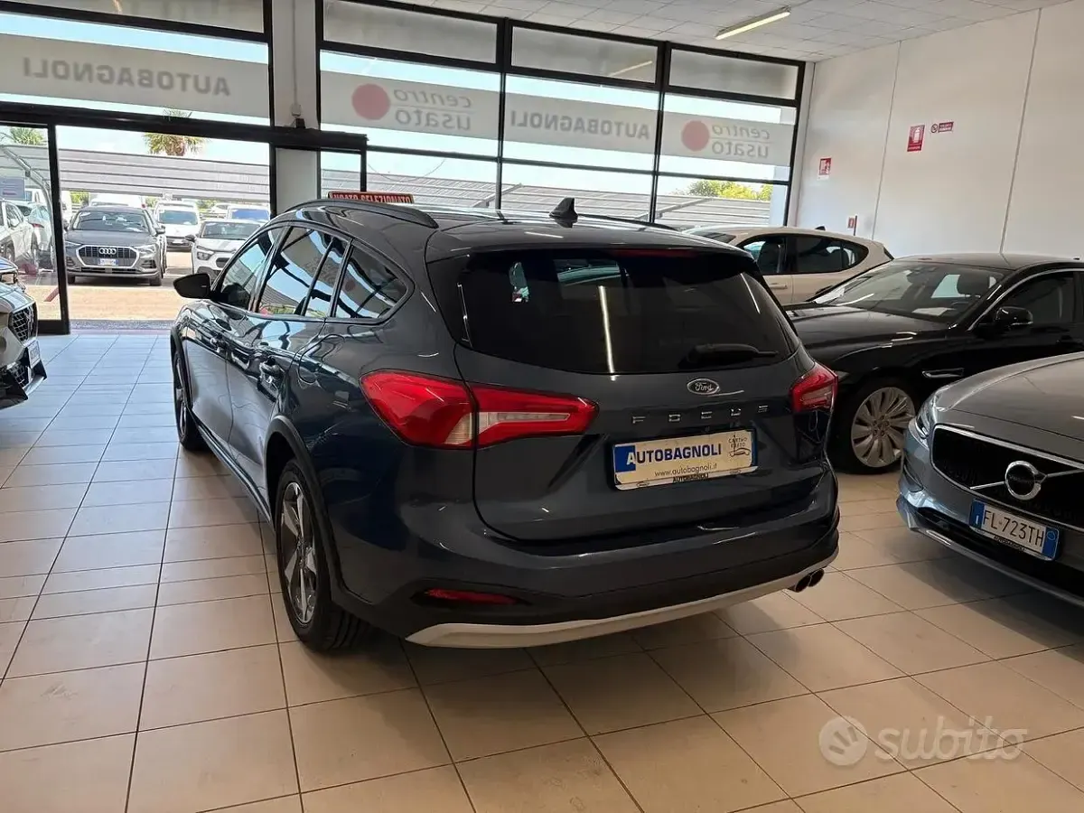 Usata Ford Focus Active 125 CV (91 kW) 2019 Bluazzurro Station wagon