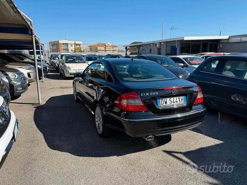 Usata Mercedes CLK220 Edition 150 CV (110 kW) 2009 Nero Coupé