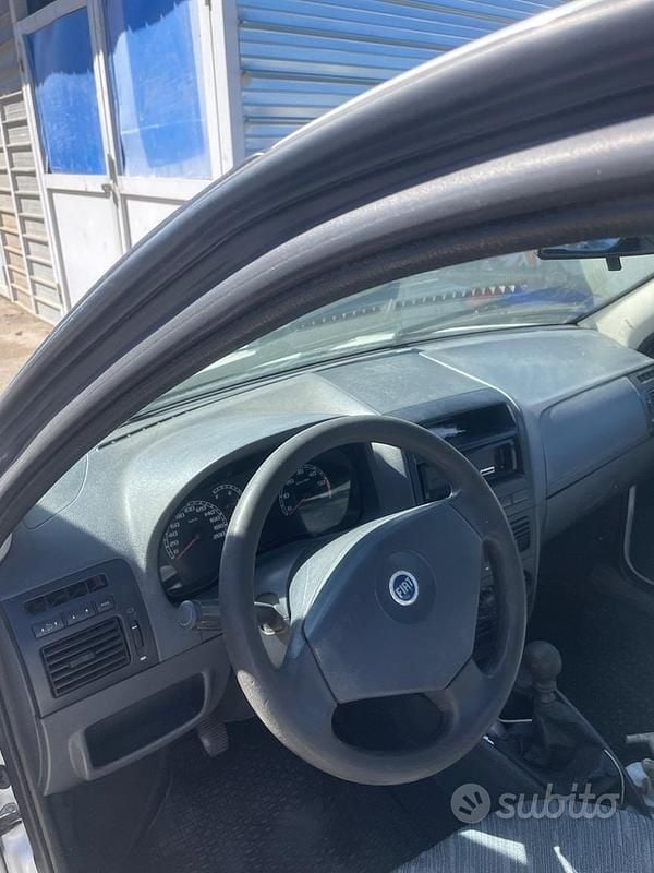 Usata Fiat Strada 2006 Bianco Pick-up