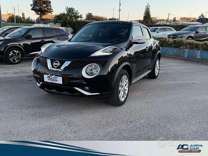 Nero Usata 2017 Nissan Juke N-Connecta SUV | 13.400 € (Buon prezzo) - Immagine 1/4