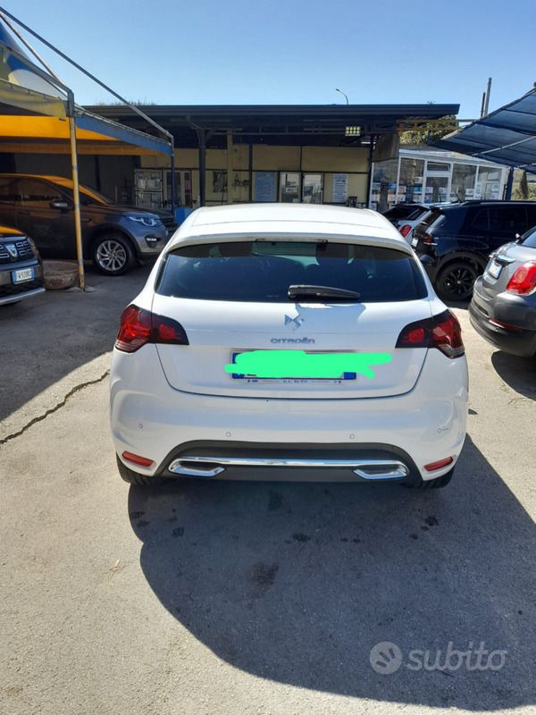 Bianco Usata 2016 Citroën DS4 Due volumi | 7000 € (Ottimo prezzo) - Immagine 1/4